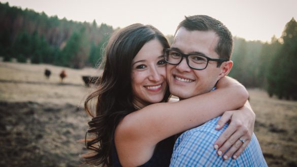Great hug! Prewedding photography pose