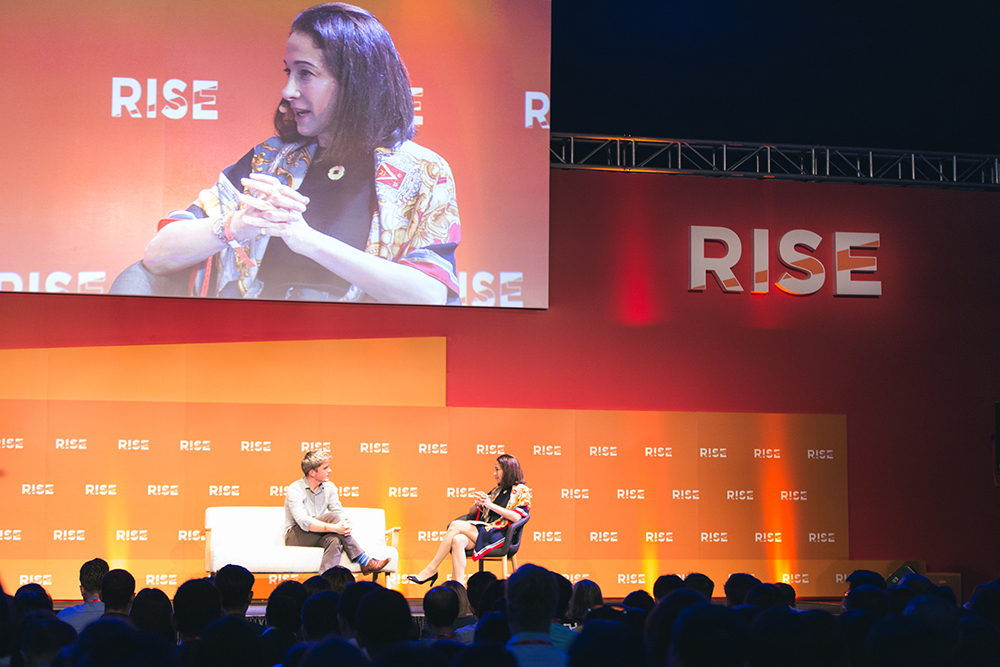 Melissa Guzy chatting with John Collison at RISE Conference | Event Photography Hong Kong