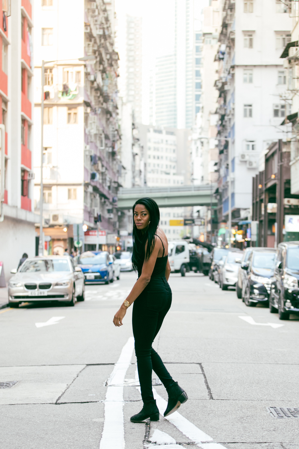 Walking through Tin Hau | lifestyle portraits by Tracy Wong