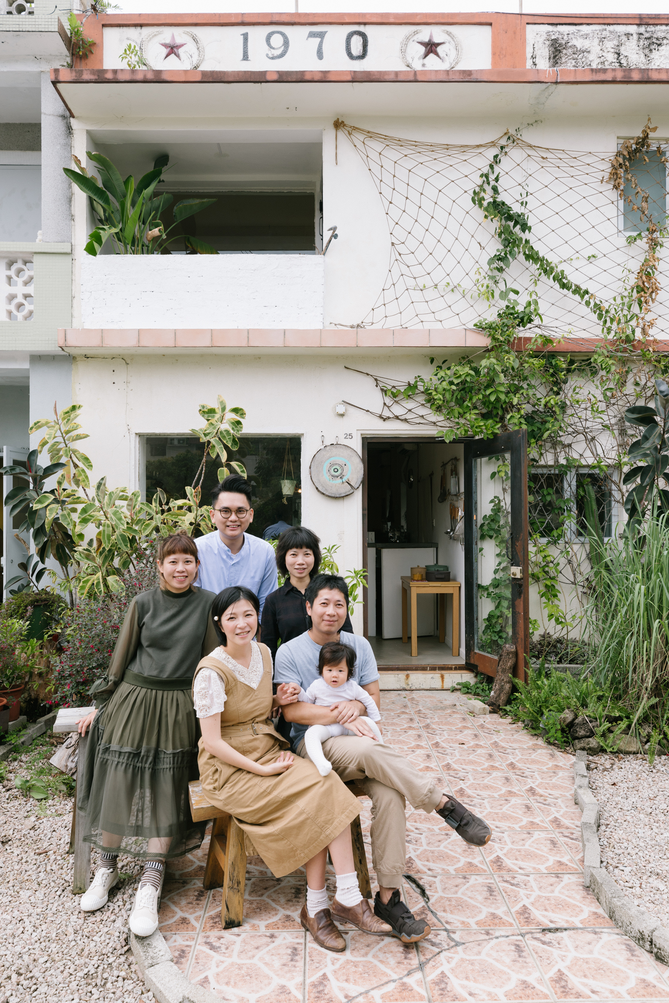 Family portrait of Pimary team | Editorial Portraits